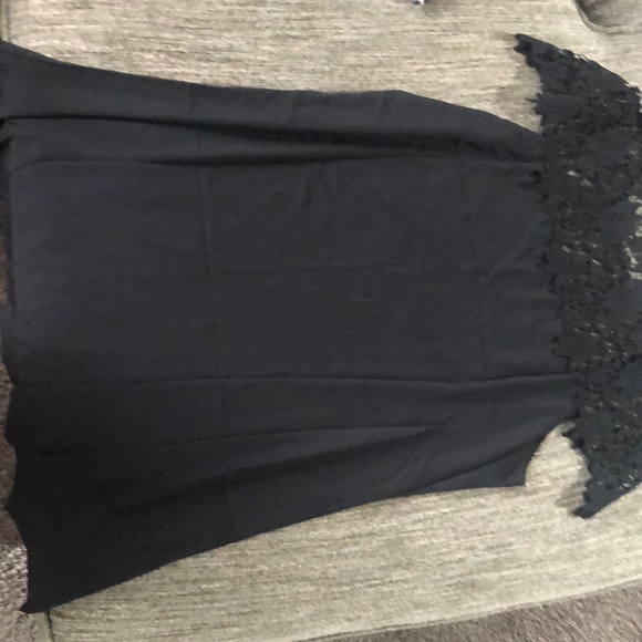 Little Black dress - Picture 1 of 3